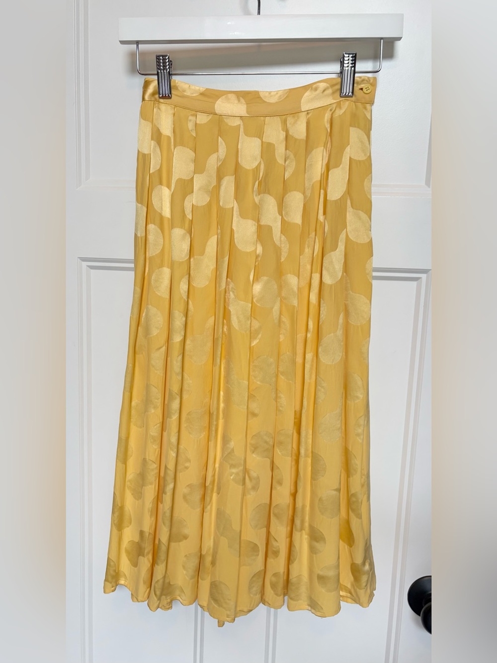 Jack Mulqueen 100% Silk Canary Yellow Pleated Midi Skirt 24” Waist Vintage sz 4